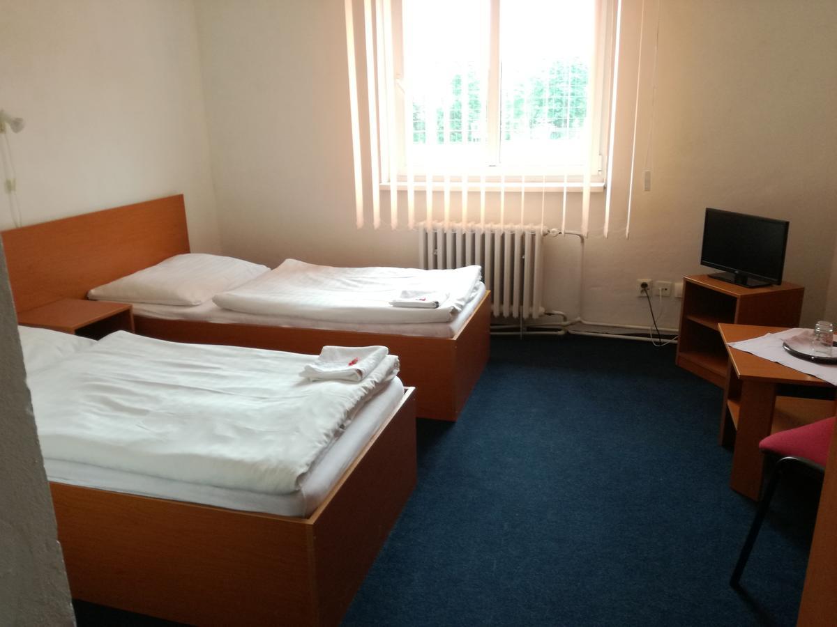 Penzion Olympia** Banska Bystrica Luaran gambar